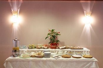 Dropiluc Hotel Druento Ngoại thất bức ảnh